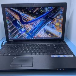 ..TOSHIBA SATÉLITE . .C55D-A….250 GB GB…..8.0 RAM . READY FOR CLASSES ON LINE OR WORK FROM HOME