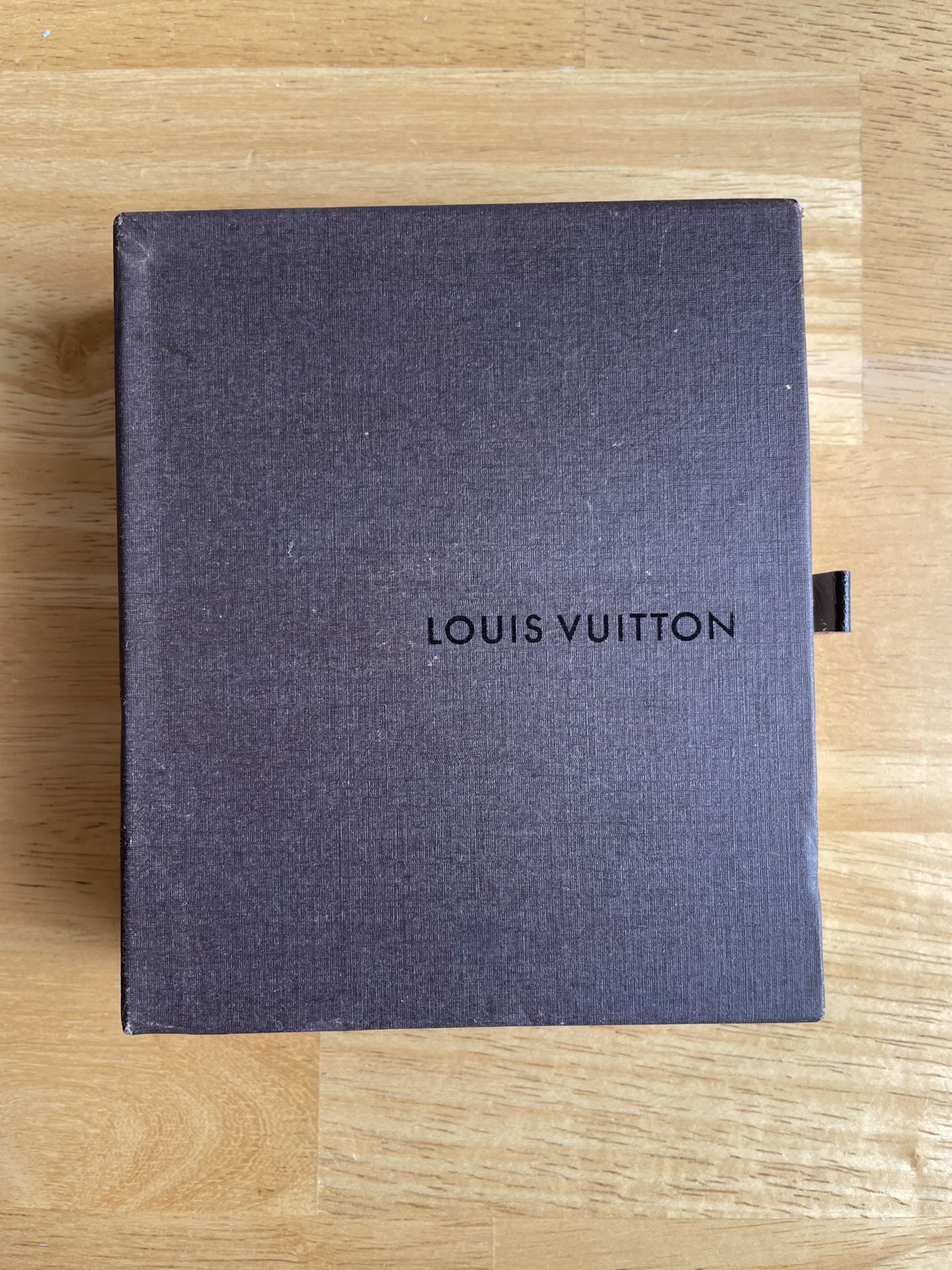 Louis Vuitton Box 
