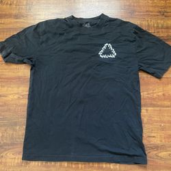 Men’s Palace T-shirt  Size medium Color Is Black 