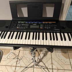 Yamaha Keyboard