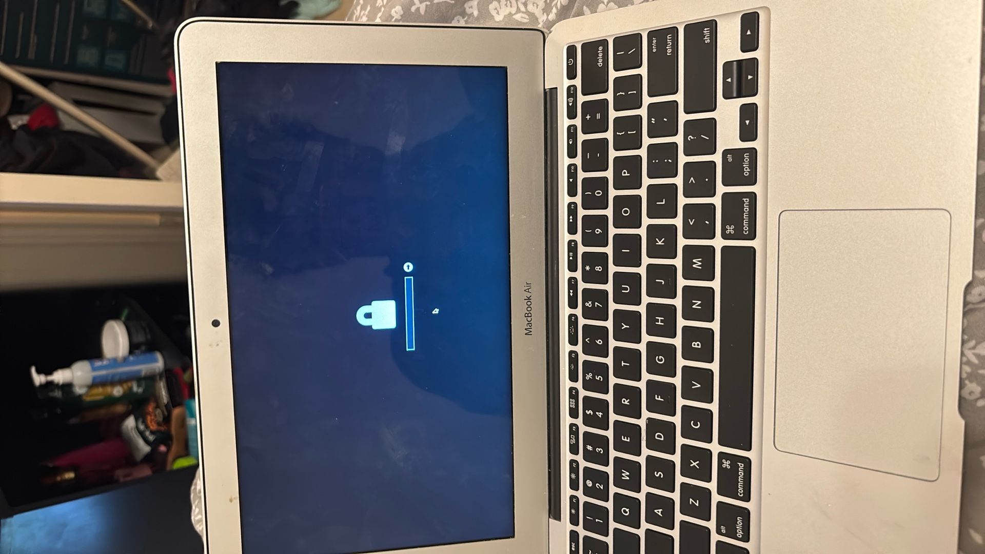 MacBook Air , Needs To Be Unlocked 