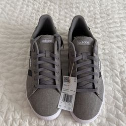 Adidas Men’s Sneakers  Size 9.5 - Gray – NEW With Tags