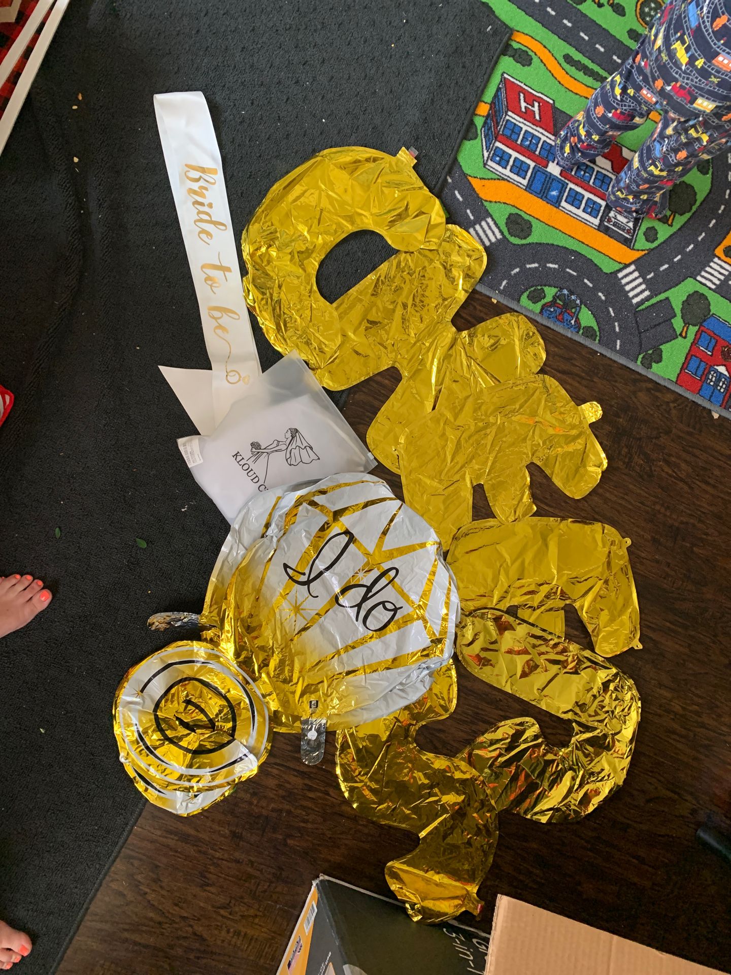 Bridal shower decor