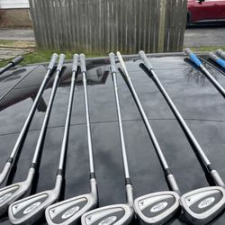 Titleist DCI 762 Iron Set, 4-P, Left Handed , Regular Flex Steel Shafts, New Grips-1 Missing Grip