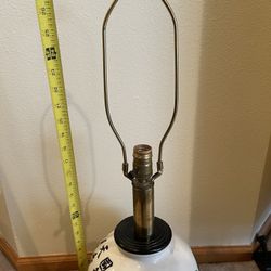 VINTAGE ASIAN LAMP