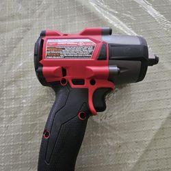 Milwaukee Impact 1/2 Wrench 