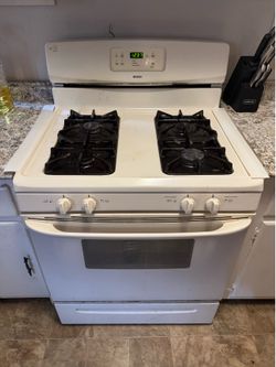 Kenmore white stove