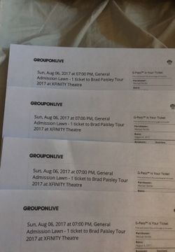 Brad paisley tickets