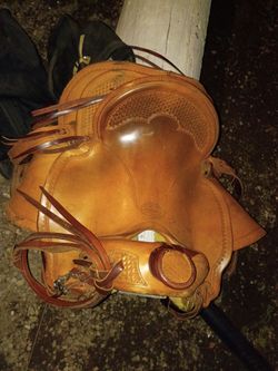 Hutson saddle in great condition and more