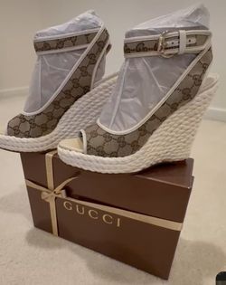 Women's Designer Dress Shoe