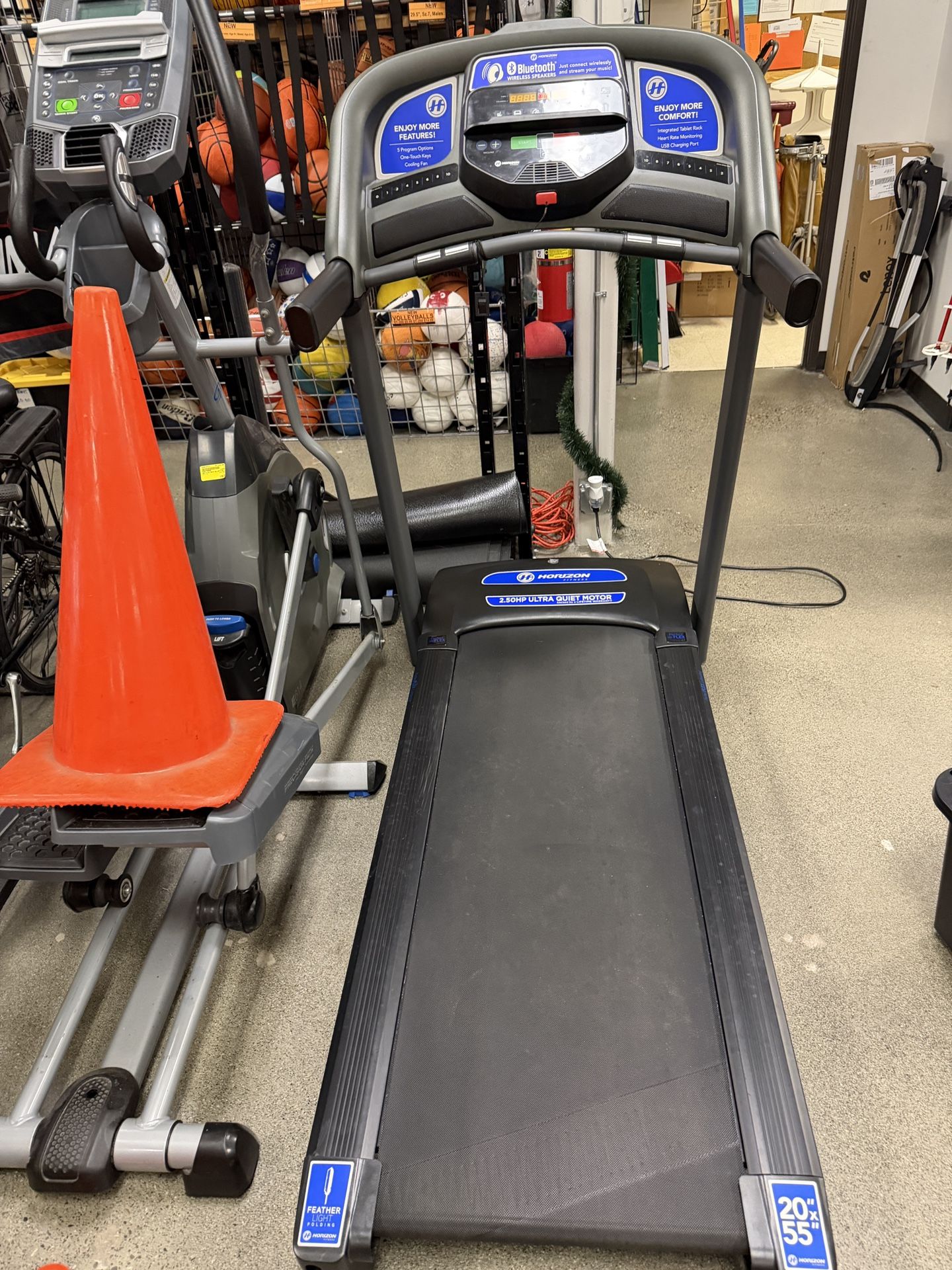 Horizon T101 Treadmill