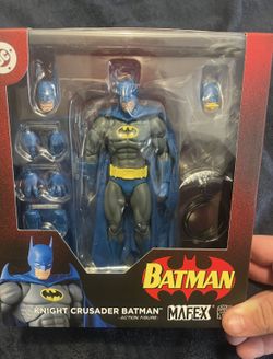 Mafex 215 Knight Crusader Batman