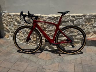 Pinarello Grevil - - Italy’s Finest Gravel Grinder 🏁