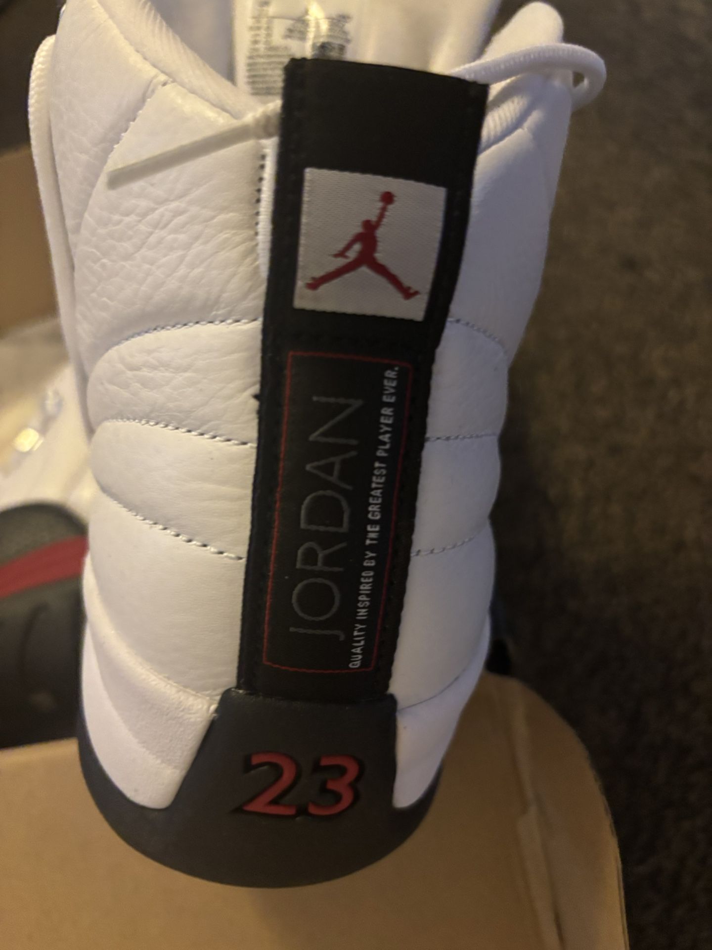 $ 170 11 Jordan retro 12 brand new