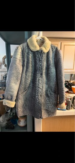 Shearling Winter Coat with Fur Collar