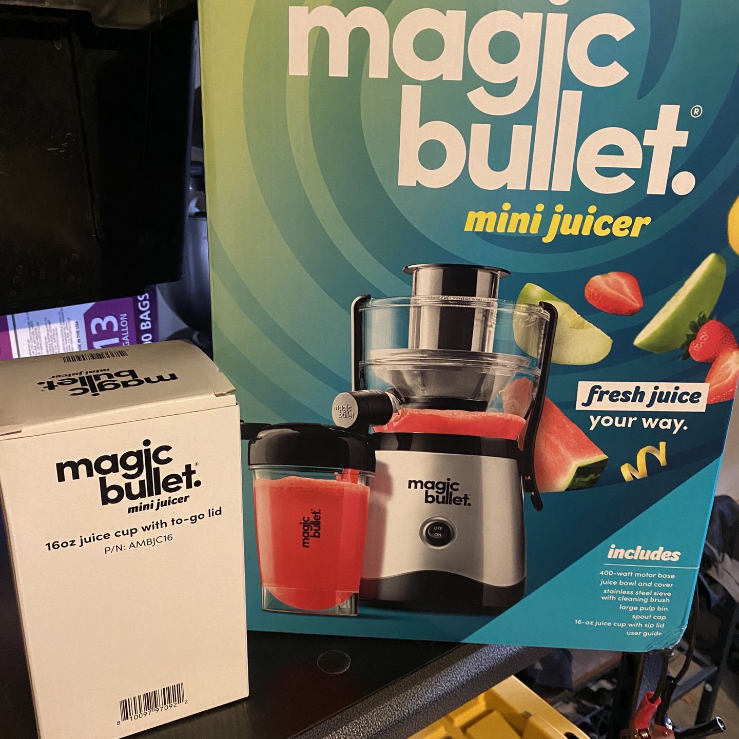 magic bullet Mini Juicer - Sieve Cleaning Brush