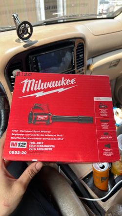 M12 Milwaukee leaf blower (Tool Only)