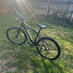 Schwinn 6 Gear Mountain Bike 