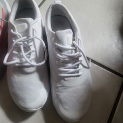Nike Shoes Wome Size 6.5 7.5 8