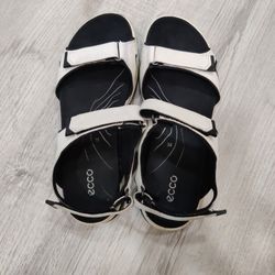 Women's Ecco Yucatan 2.0