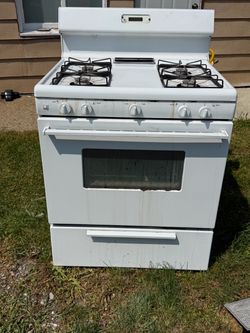 Gas stove