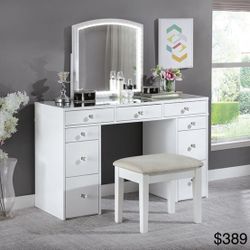 Vanity Set