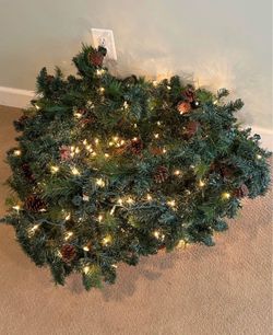 Lighted Garland (40ft)
