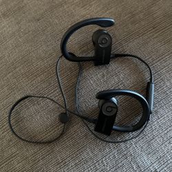 Powerbeats 3 Headphones 