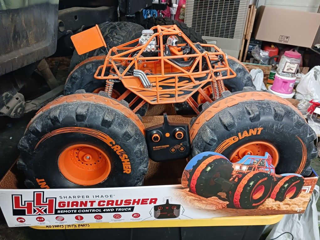 RC Giant Crusher 4x4 Truck 9.6V