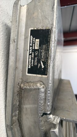 Moving  van ramp