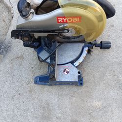 Ryobi Saw 