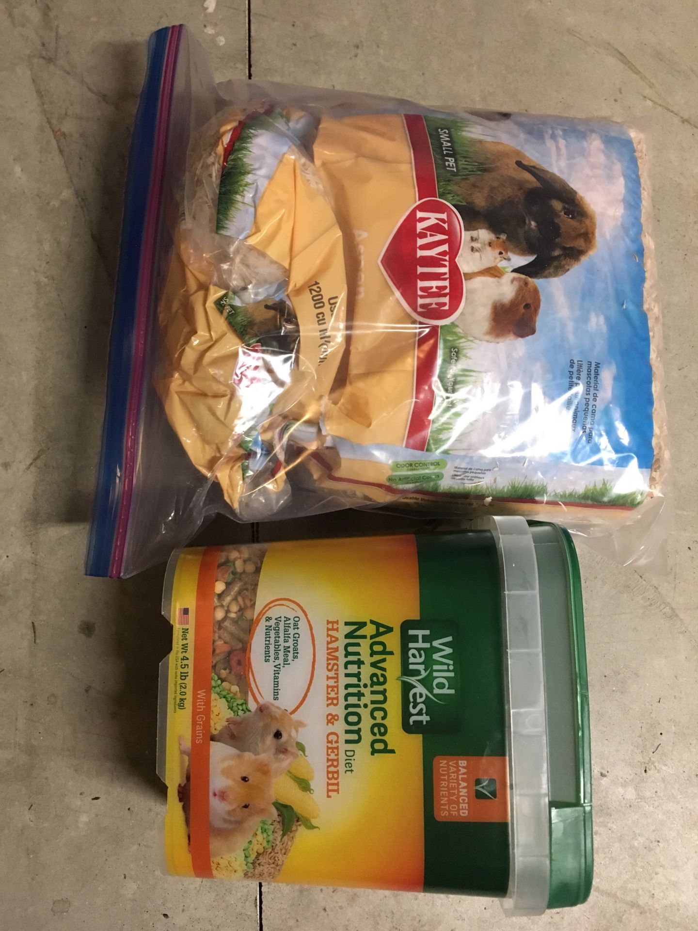 Hamster/Gerbil Food and Aspen Bedding