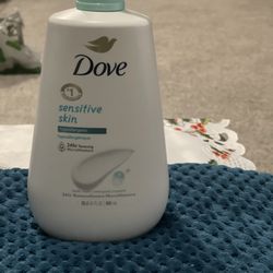 Dove Sensitive Skin Body Wash 