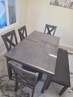 Dinning table