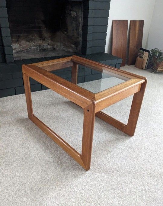 Solid Teak Mid Century Mcm Glass Topped Table
