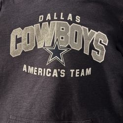 Women’s Size L Pull Over Hoodie 10.00