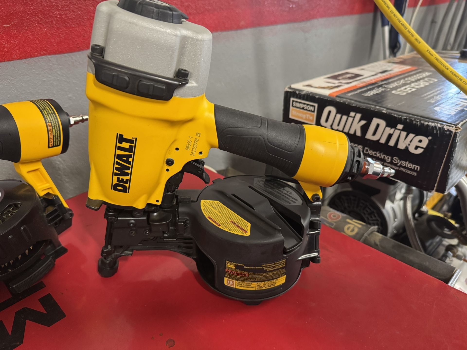 Dewalt Siding And  Fencing Nailer
