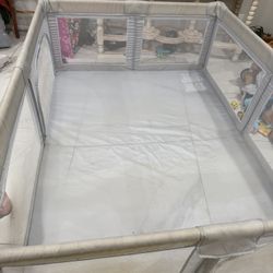 Play Pen 