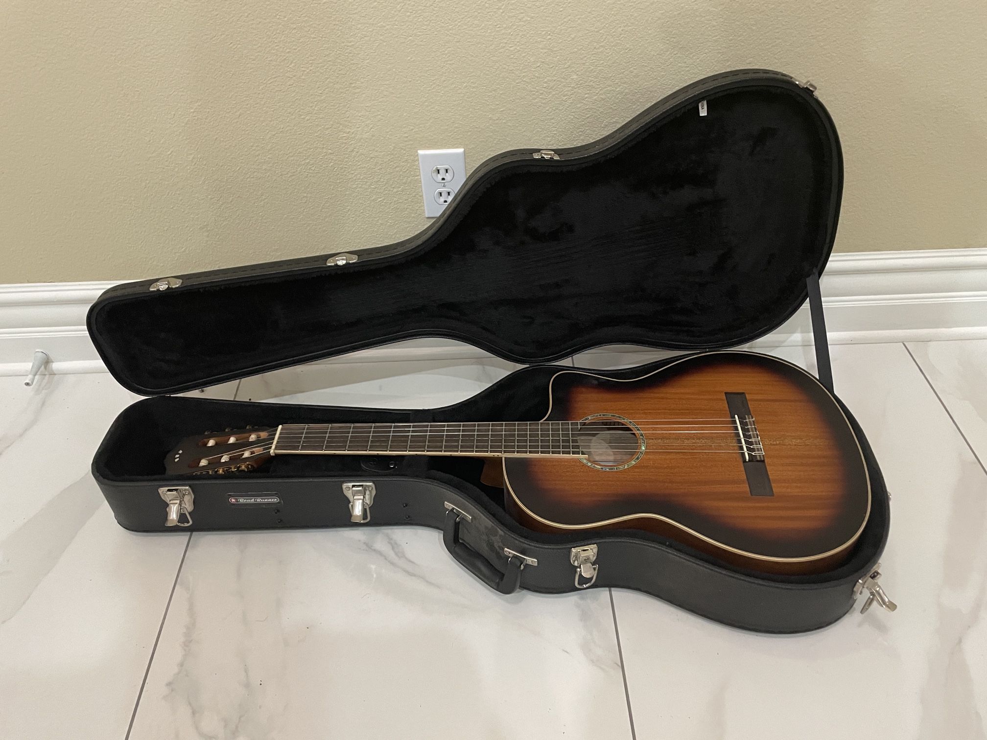 Cordoba C4-CE Acoustic Electric Classical Guitar