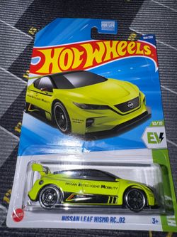 Hot Wheels Treasure Hunt Nissan Leaf Nismo