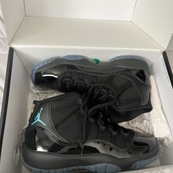 Jordan 11 Gamma Blue