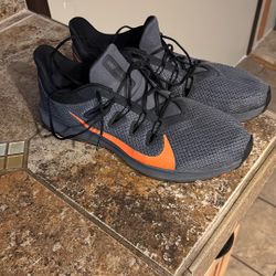 New Nike Tennis Shoes/ No Box… Men’s Size 13