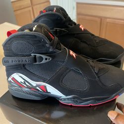 Jordan Retro 8s Playoff 
