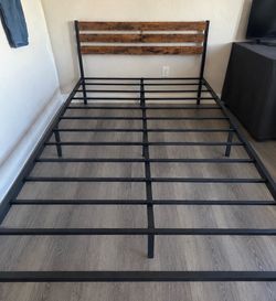 Queen size bed frame with headboard
