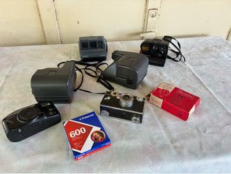 Polaroid Cameras.    MAKE OFFER.    South Austin