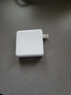 Apple USB C Power Adapter