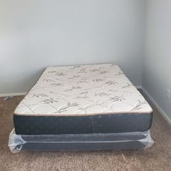Queen Matress And Box Spring And Rails 