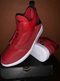 Jordan Shoes Fadeaway Red NEW