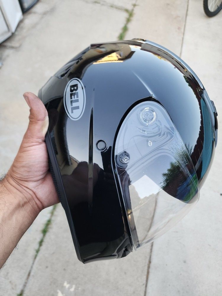 New Bell Full Face Helmet Size 2XL / XXL