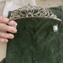 Tiara